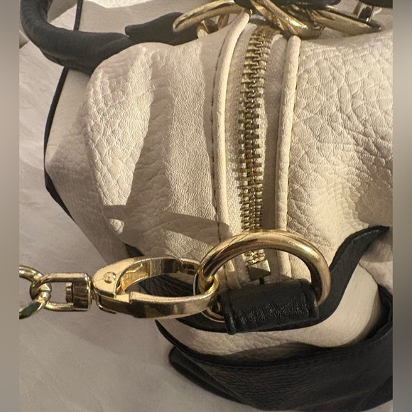 2/$30 Olivia + Joy Large Color-block Shoulder Bag Gold Hardware Removeable Strap - Picture 15 of 16